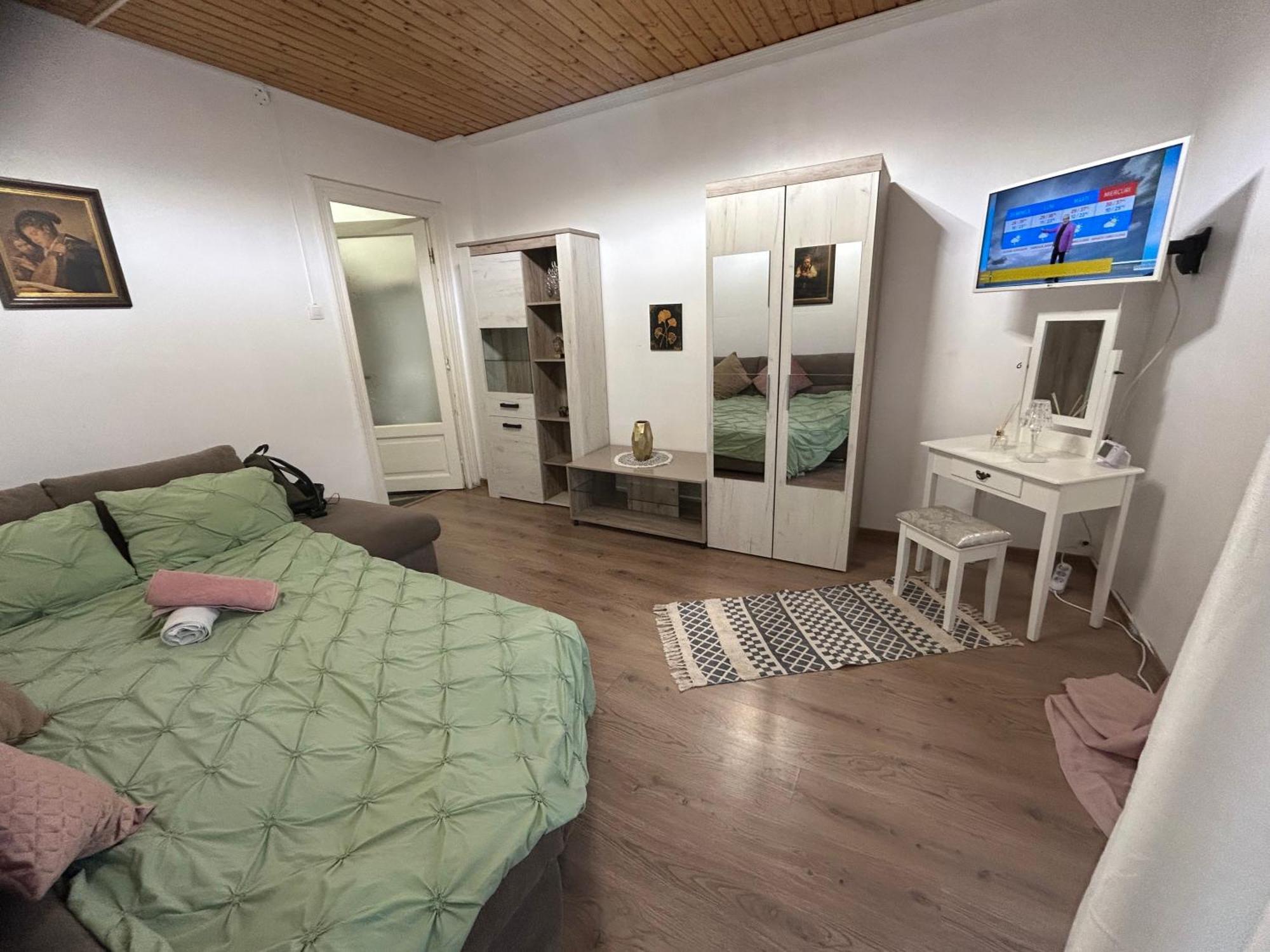 Panoramic Terace Victory Boutique Apartment บูคาเรสต์ ภายนอก รูปภาพ